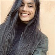 Neolaureata in giurisprudenza, offro lezioni di diritto per studenti di liceo e adulti, a Savona e da remoto.